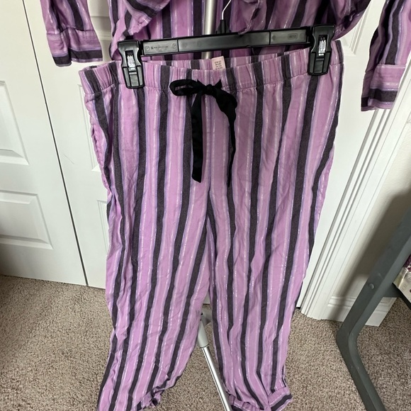Victoria's Secret Lavender and Black Striped Pajama Set - Picture 5 of 8